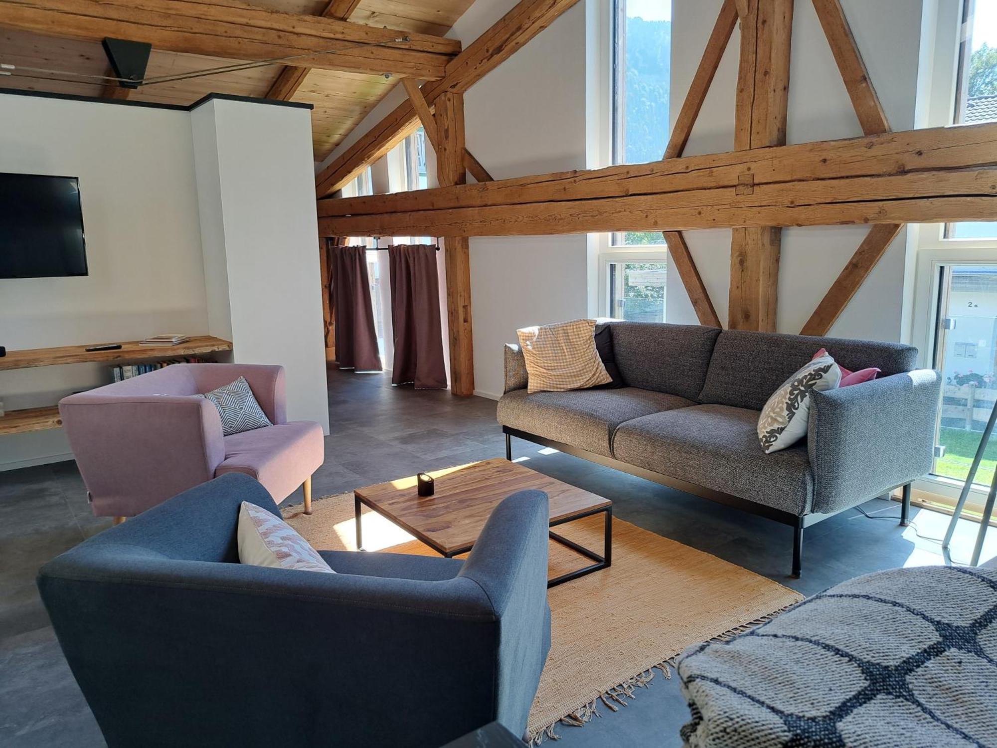 Neu! Ferienwohnungen Im Lueftlmalereck, Hennalahaus Oberammergau Bagian luar foto